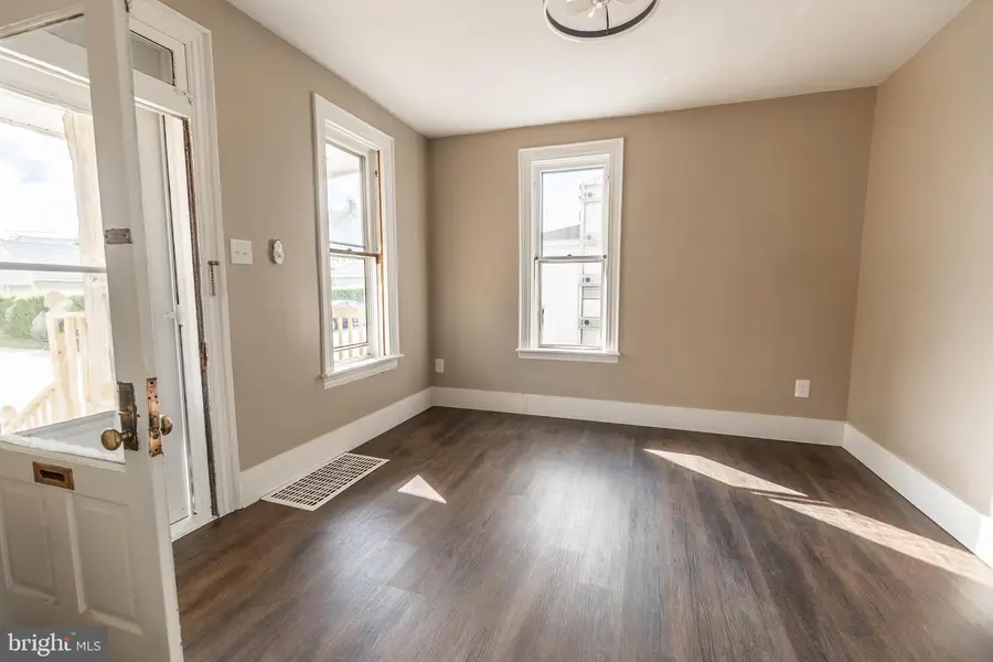 229 2nd Ave, Hanover, PA 17331 - #3