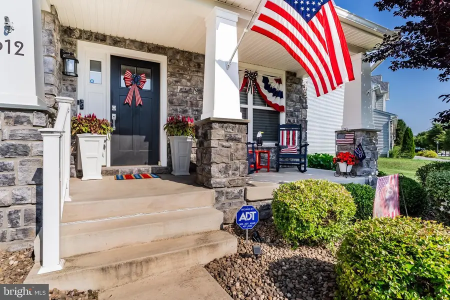 312 Hialeah Dr, Dillsburg, PA 17019 - #2
