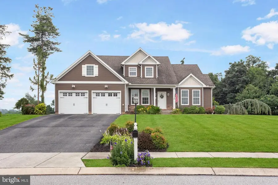 7660 Green Ridge Ln, Abbottstown, PA 17301 - #2