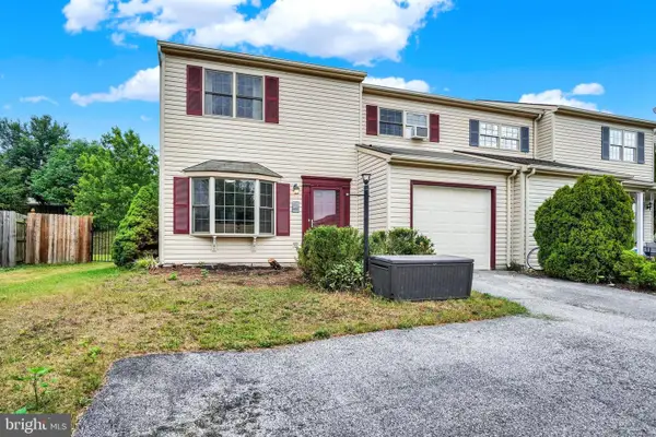 2988 Milky Way, DOVER, PA 17315