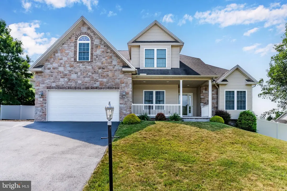 16 Mountain Crest Way, Dillsburg, PA 17019 - #1