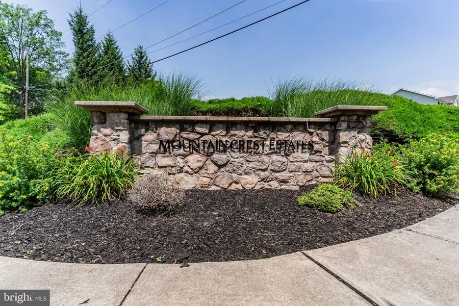 16 Mountain Crest Way, Dillsburg, PA 17019 - #2