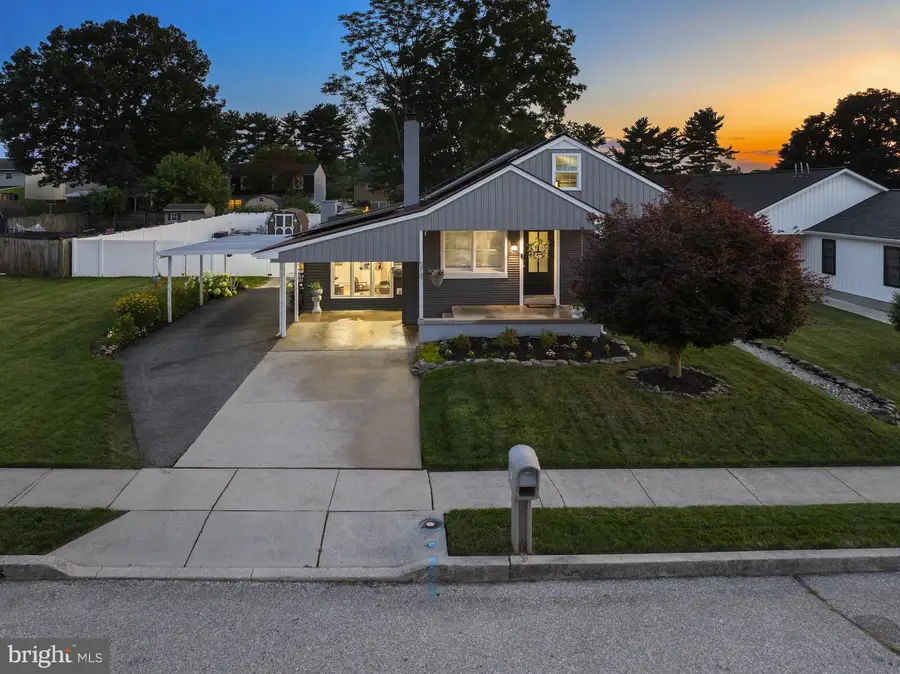 519 Meade Ave, Hanover, PA 17331 - #2