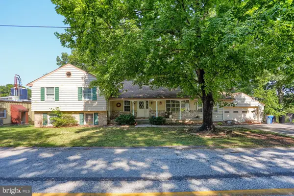 1884 Dubs Church Rd, HANOVER, PA 17331