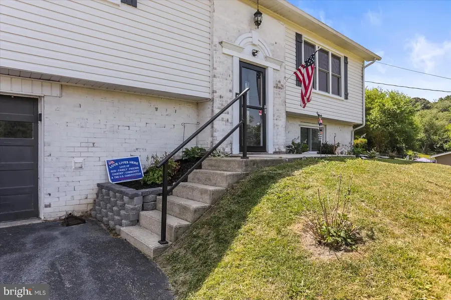3175 W College Ave, York, PA 17408 - #3