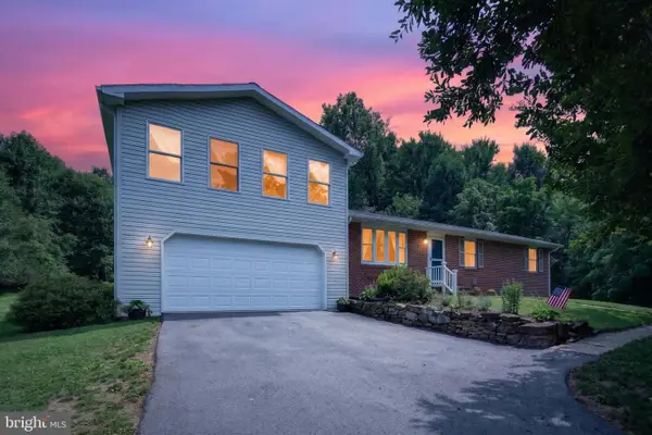 1147 Pinetown, LEWISBERRY, PA 17339