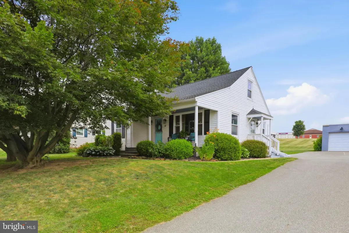 51 S Main St, East Prospect, PA 17317 - #1