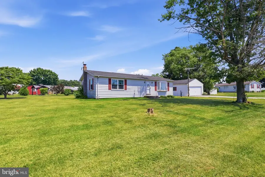 5413 Waltersdorff Rd, Spring Grove, PA 17362 - #3
