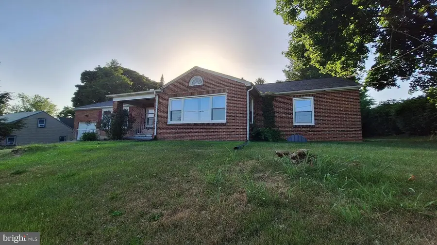 480 Hanover Rd, York, PA 17408 - #2