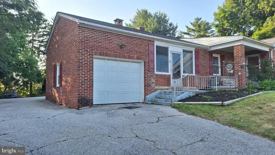 480 Hanover Rd, York, PA 17408 - #3