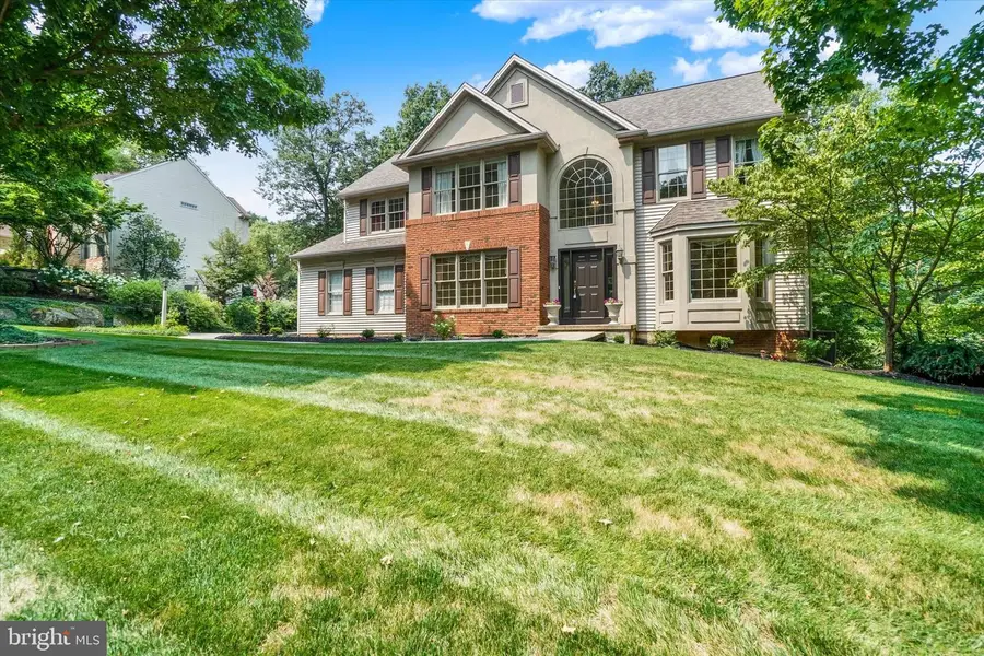 410 Sarah Woods Dr, Red Lion, PA 17356 - #3