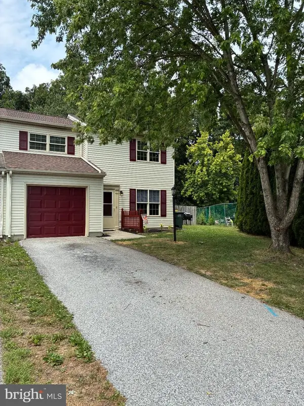 3121 Sundial Rd, DOVER, PA 17315