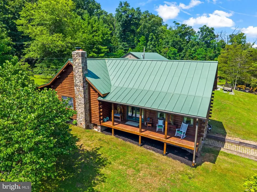 71 Hull Dr, East Berlin, PA 17316 - #2