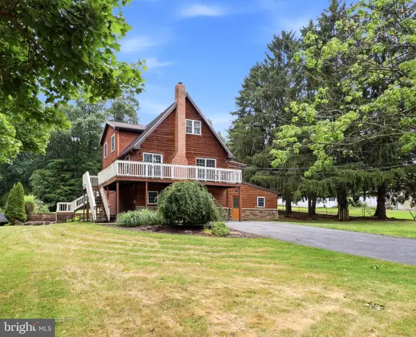 260 Pleasant Hill Rd, LEWISBERRY, PA 17339