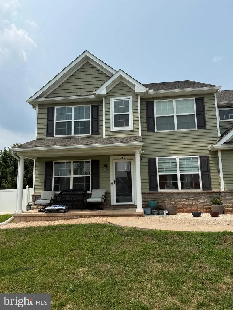 250 Callie Dr, York, PA 17404 - #1