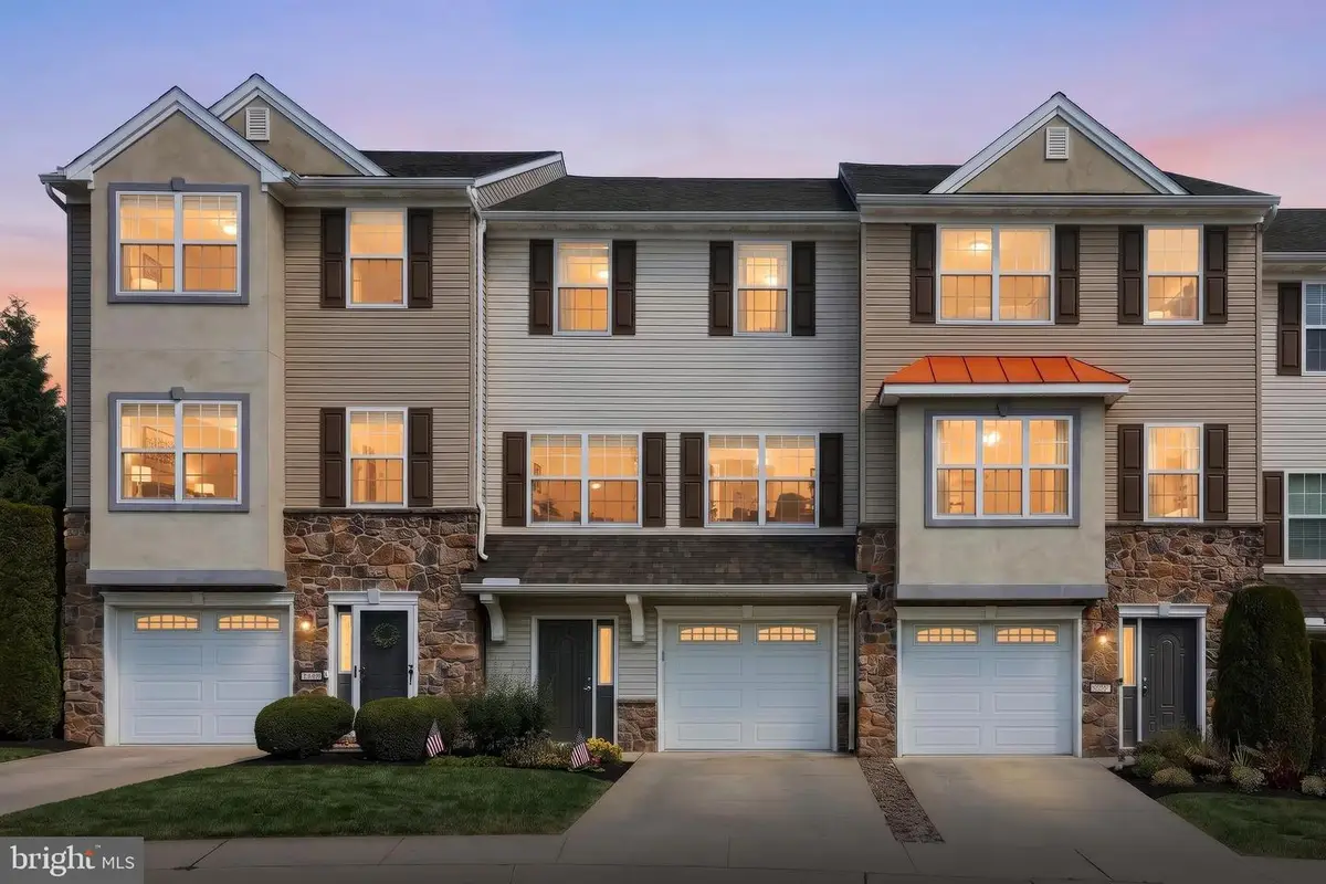 2432 Schultz Way, York, PA 17402 - #1