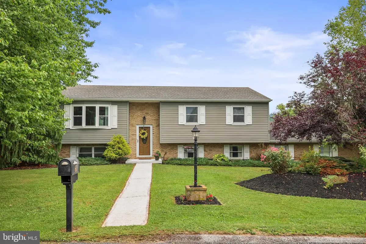 60 Redstone Dr, York Haven, PA 17370 - #1