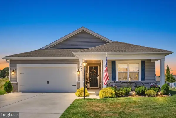 2027 Paperback Way, YORK, PA 17408
