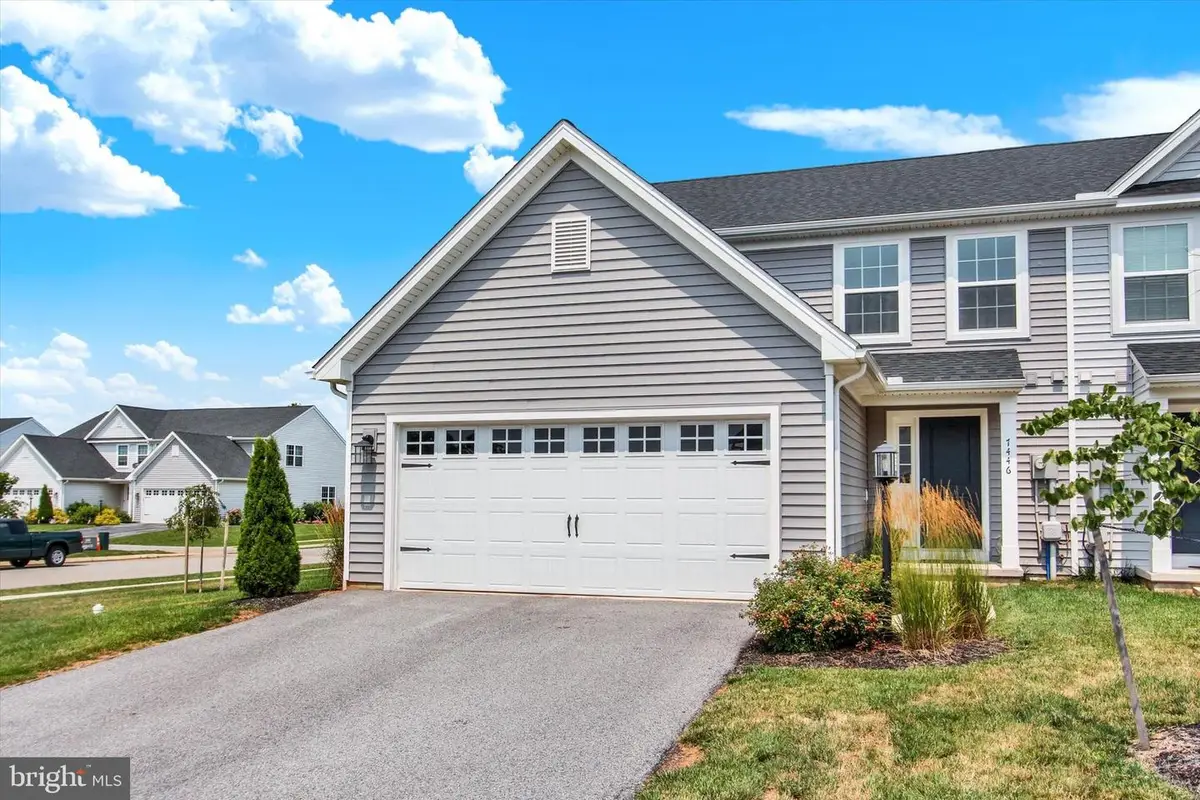7446 Saint Patrick Ct, Abbottstown, PA 17301 - #1