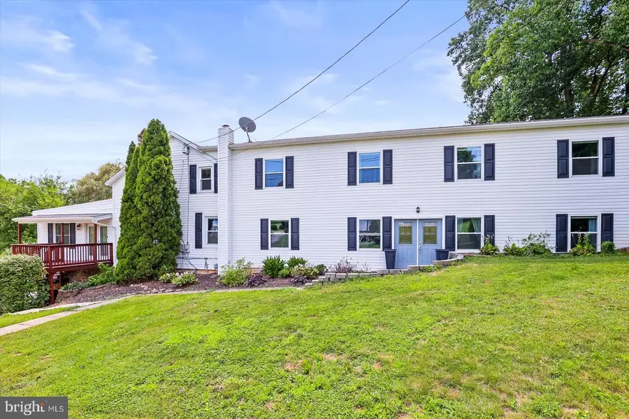 1025 Gebhart Rd, Windsor, PA 17366 - #2