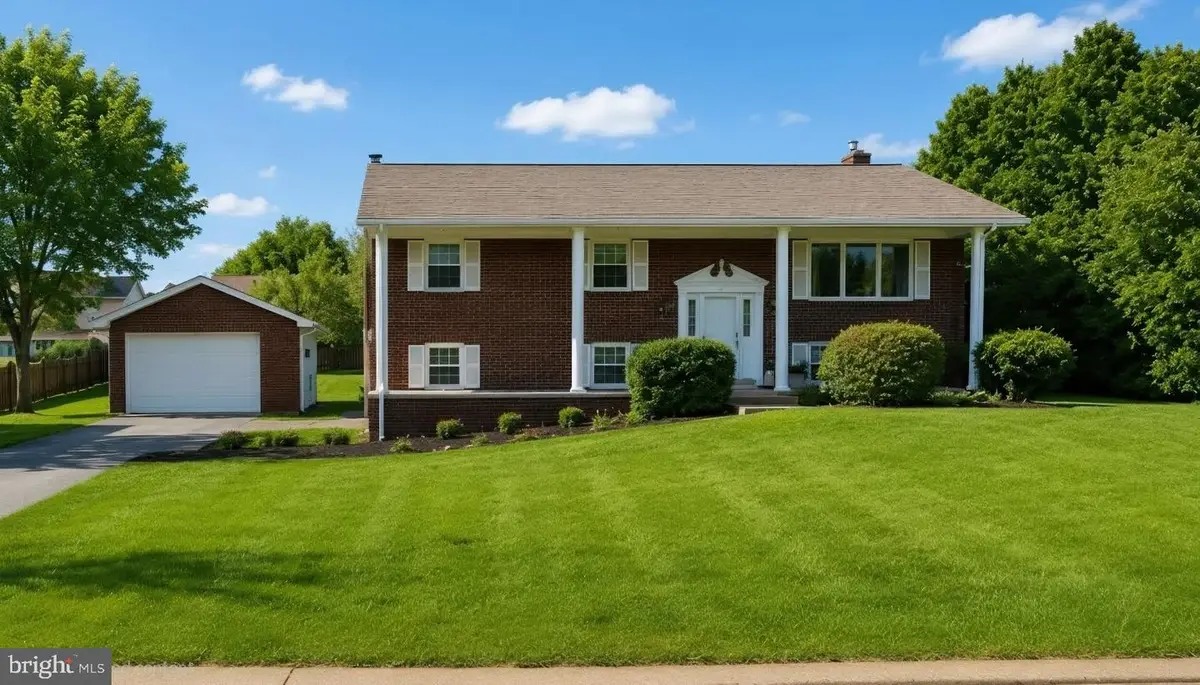 2650 Oberlin Dr, York, PA 17404 - #1