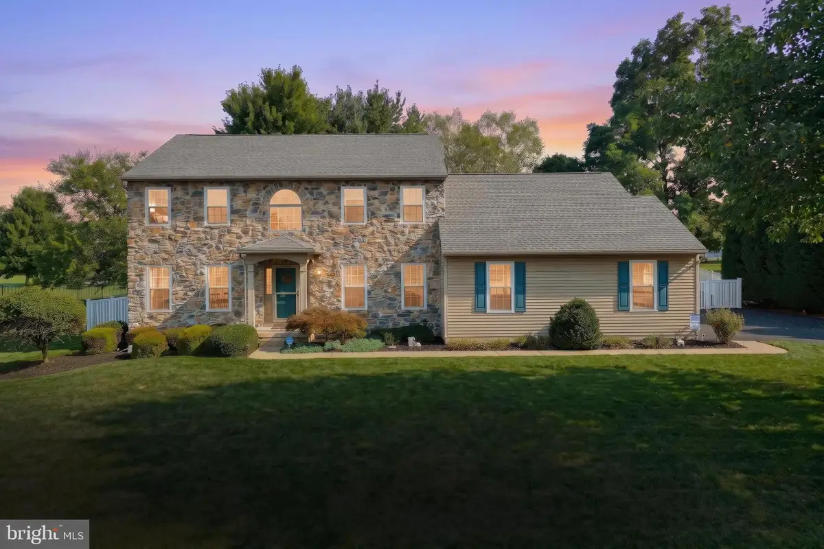 2851 Primrose Ln N, York, PA 17404 - #1