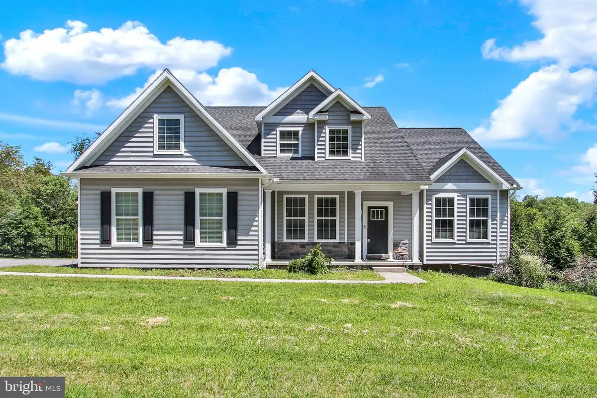 1950 Oakwood Dr, Hanover, PA 17331 - #1