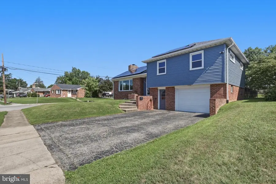 285 Diller Rd, Hanover, PA 17331 - #2