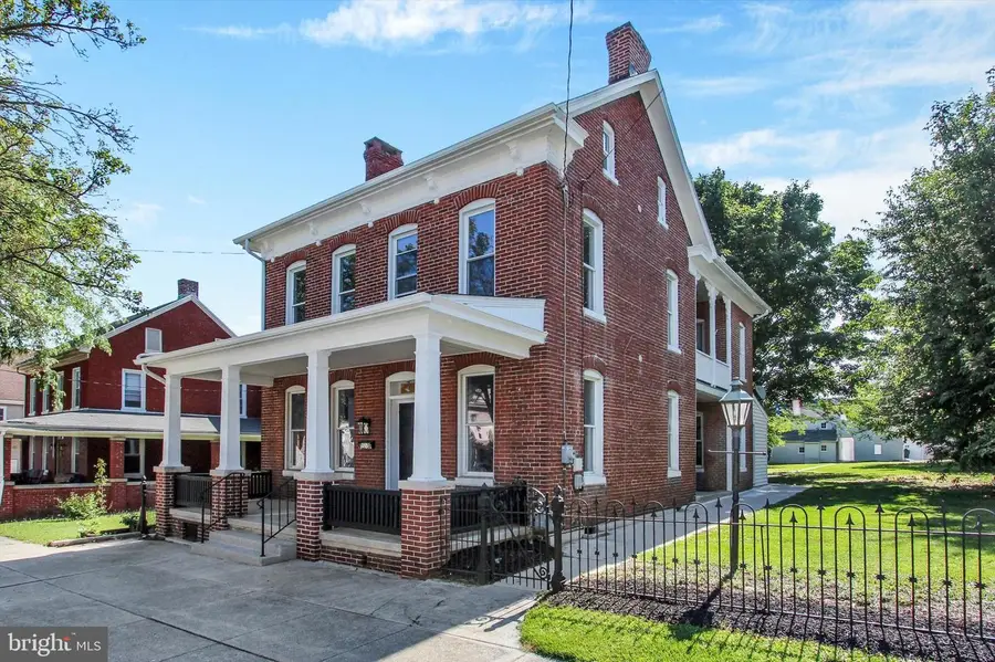 627 Broadway, Hanover, PA 17331 - #2