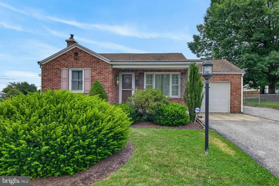 540 Manor Rd, Windsor, PA 17366 - #2