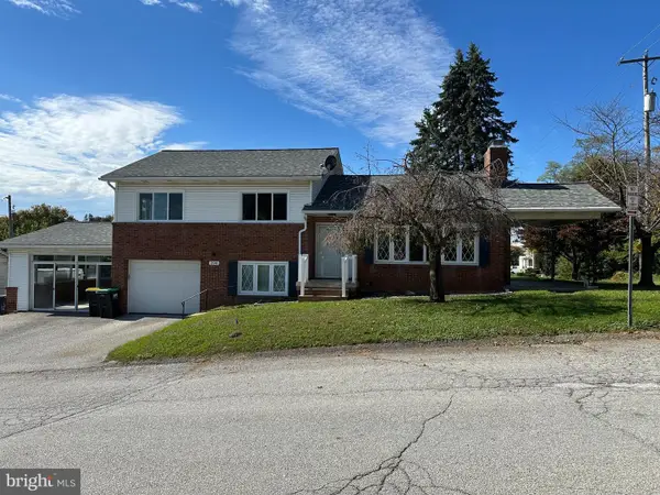 290 E Broadway, RED LION, PA 17356