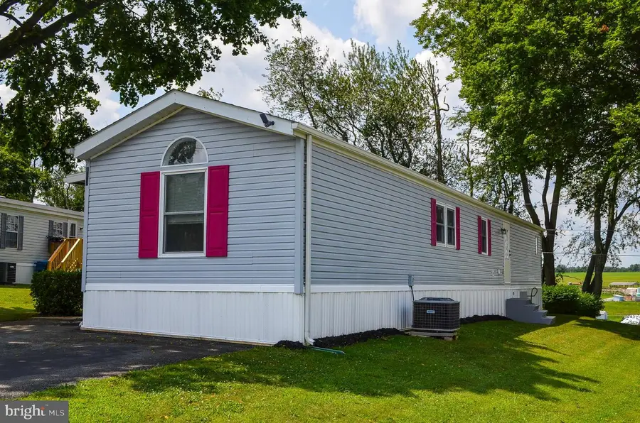 113 Rain Dove Dr, Red Lion, PA 17356 - #2