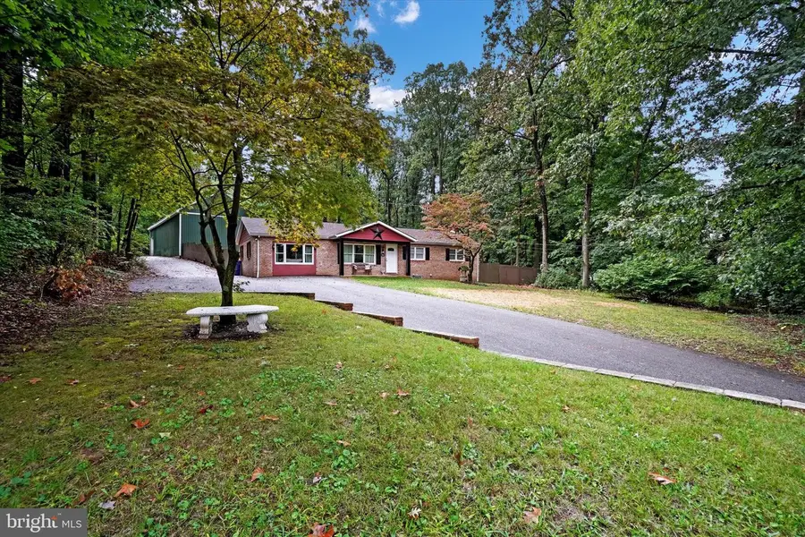 745 Jackson Square Rd, Spring Grove, PA 17362 - #2