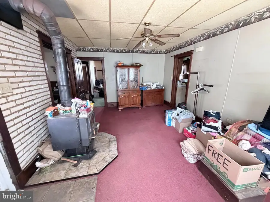 63 N Market St, Fawn Grove, PA 17321 - #3