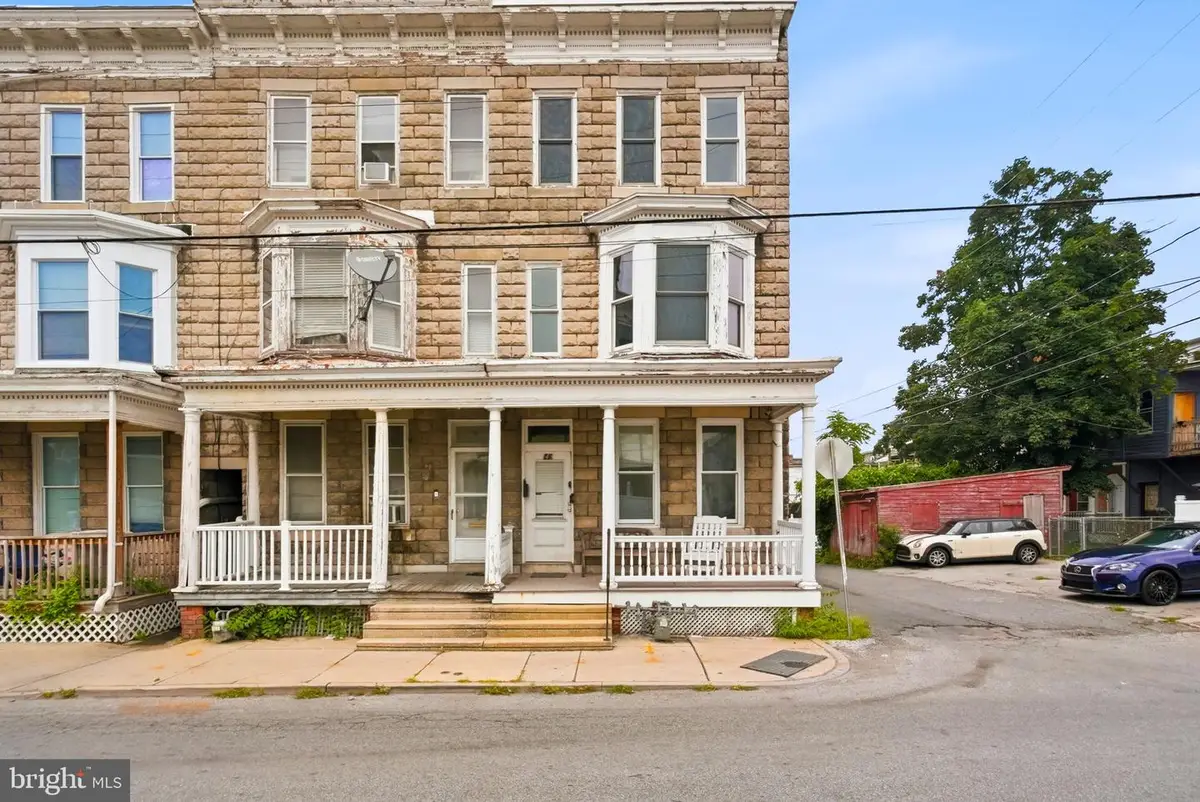 143 S Belvidere Ave, York, PA 17401 - #1