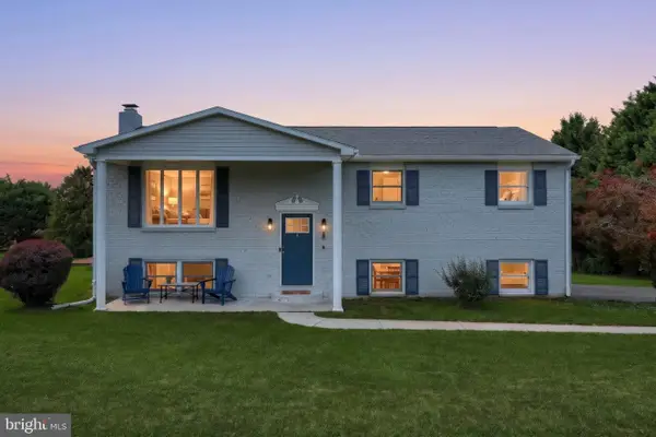 1624 Haar Rd, SPRING GROVE, PA 17362