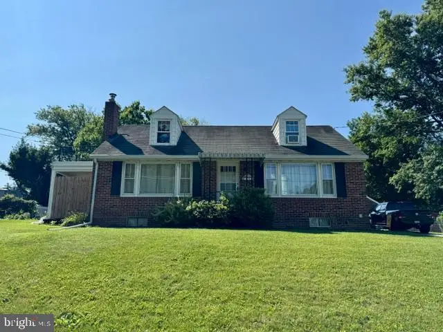 178 W Hanover St, Spring Grove, PA 17362 - #1