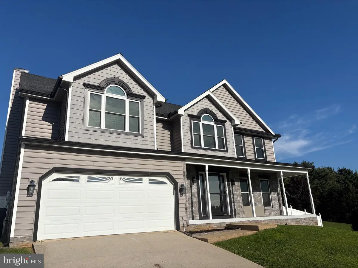 75 Lee St, Stewartstown, PA 17363 - #1
