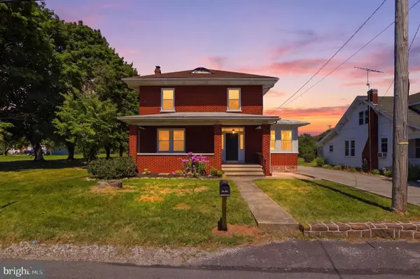 4759 Carlisle Rd, DOVER, PA 17315