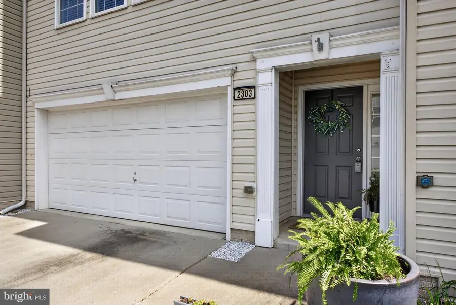 2303 Golden Eagle Dr #146, York, PA 17408 - #2