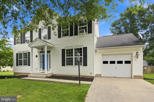 3135 Raintree Rd, YORK, PA 17404