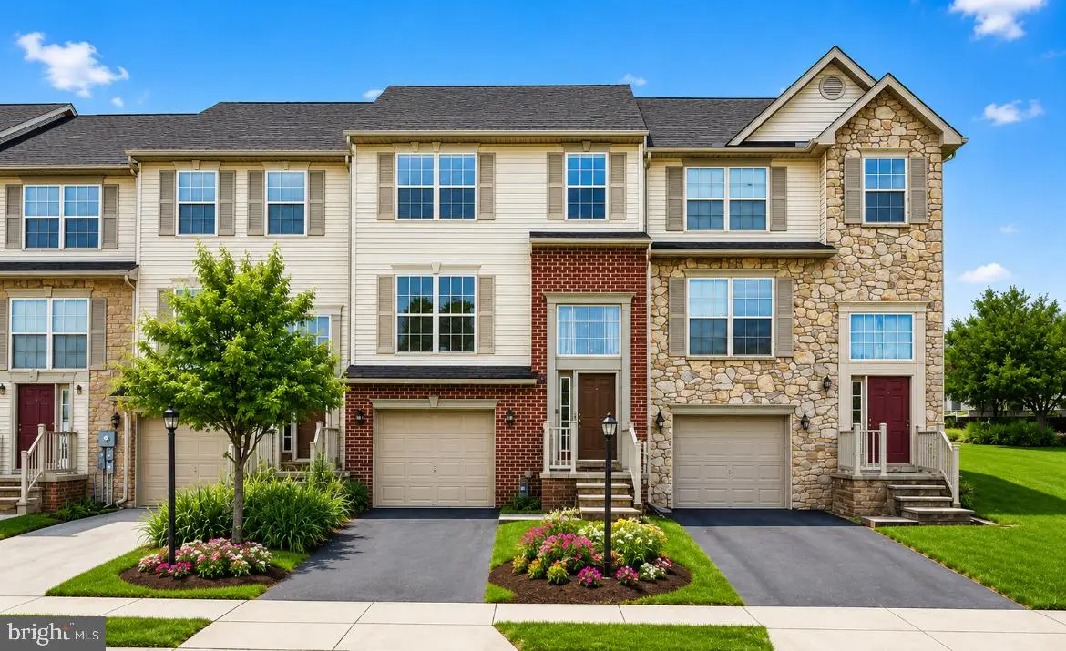 95 Colonial Dr, Hanover, PA 17331 - #1