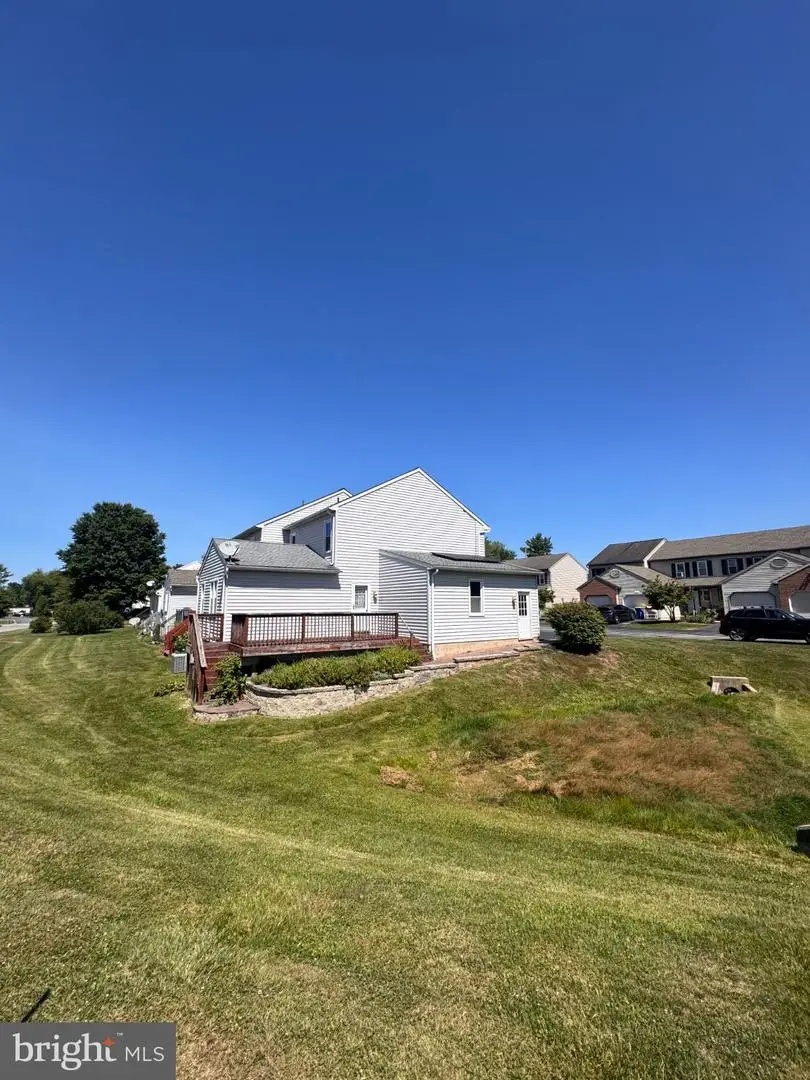 3033 Bornt Dr, Dover, PA 17315 - #3