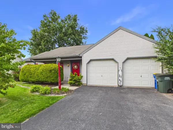3707 Wheatland Dr, DOVER, PA 17315