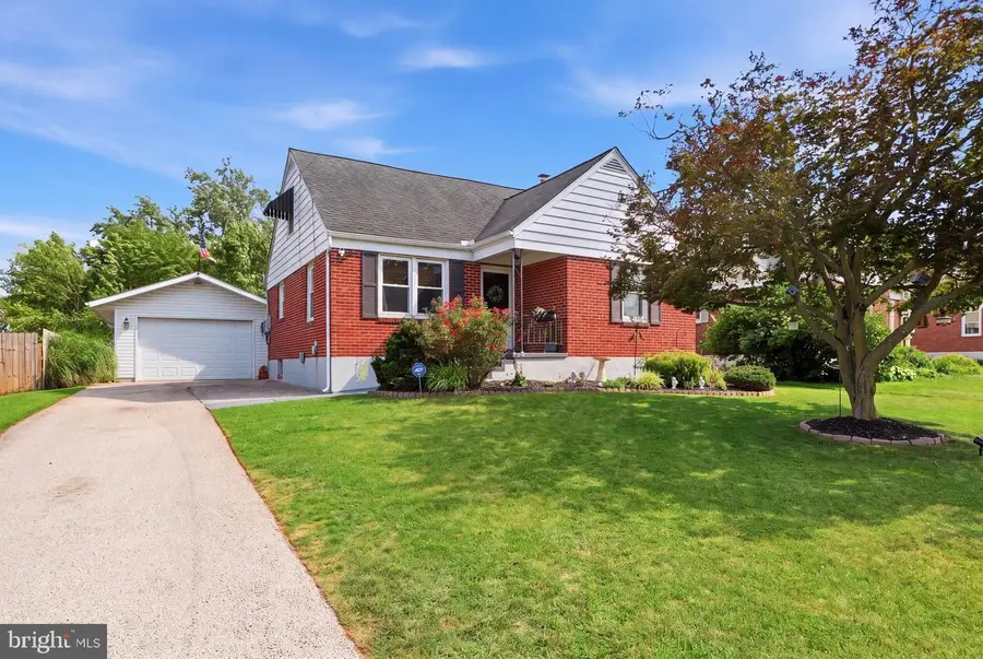 2160 Hess Rd, York, PA 17404 - #2