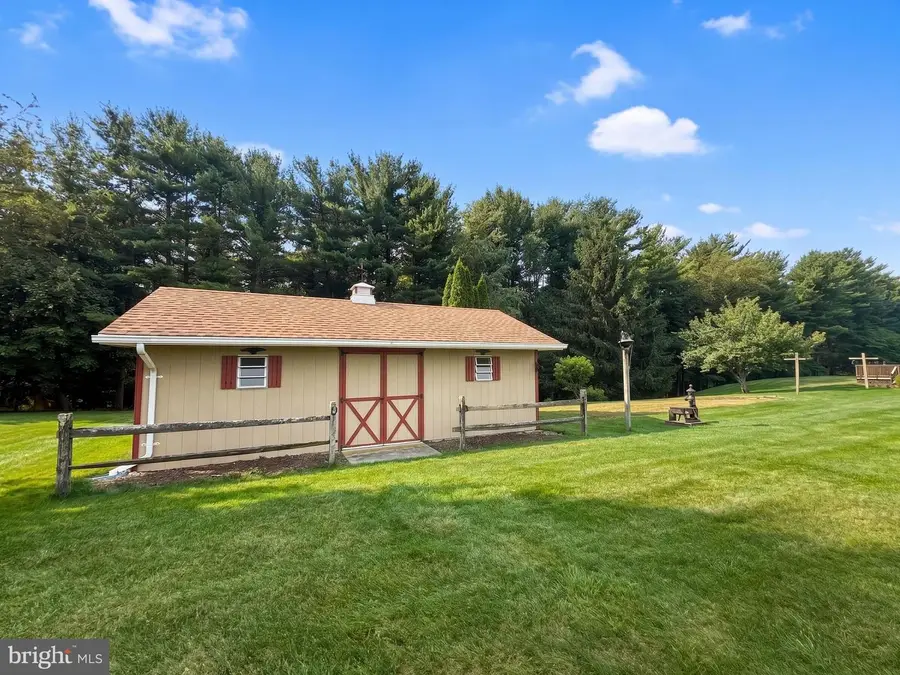 3704 Baumgardner Rd, Hanover, PA 17331 - #3