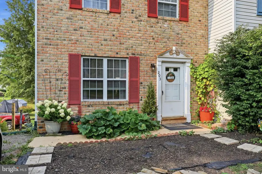 203 Cherry St, York, PA 17402 - #3
