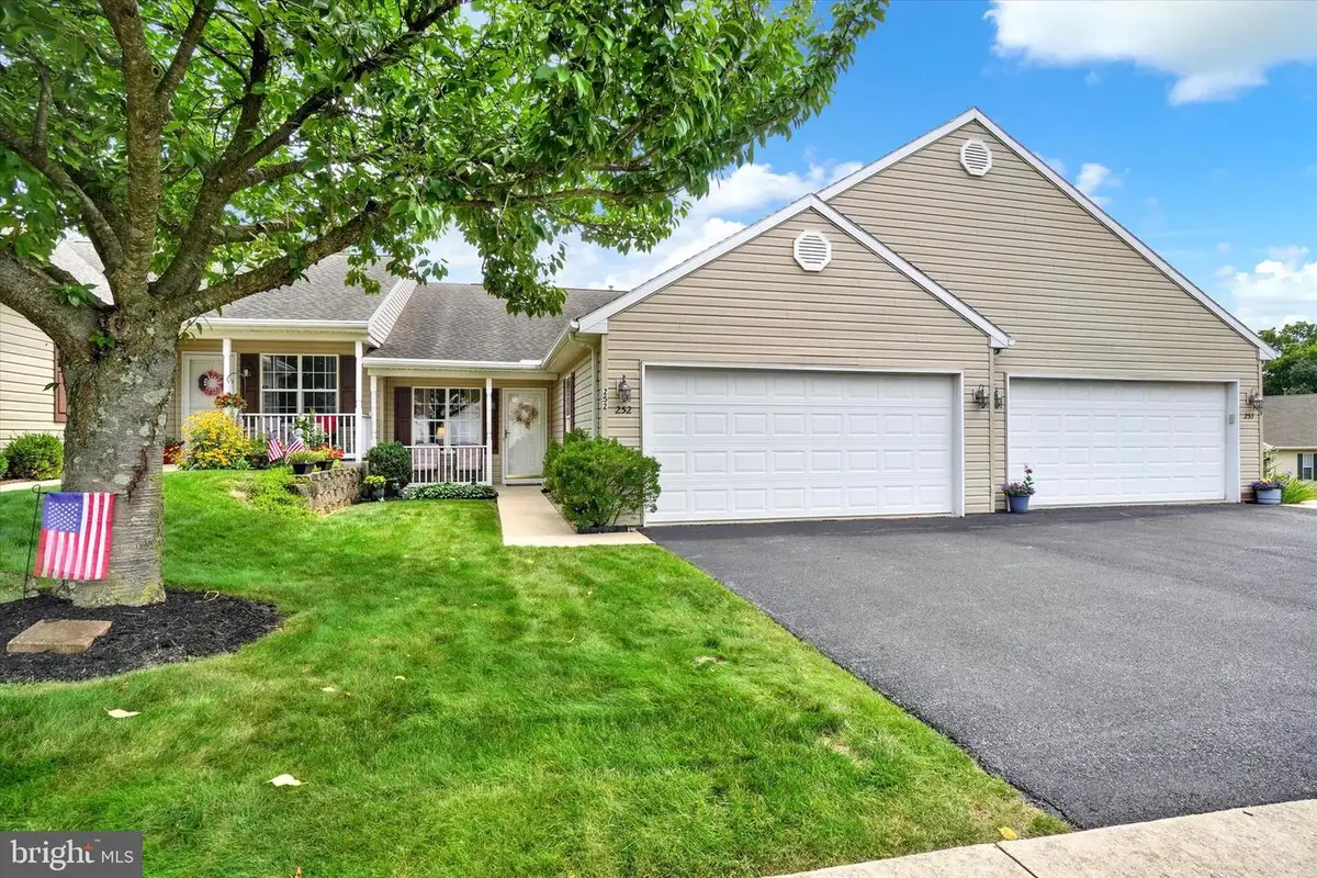 252 Equine Cv #252, Red Lion, PA 17356 - #1