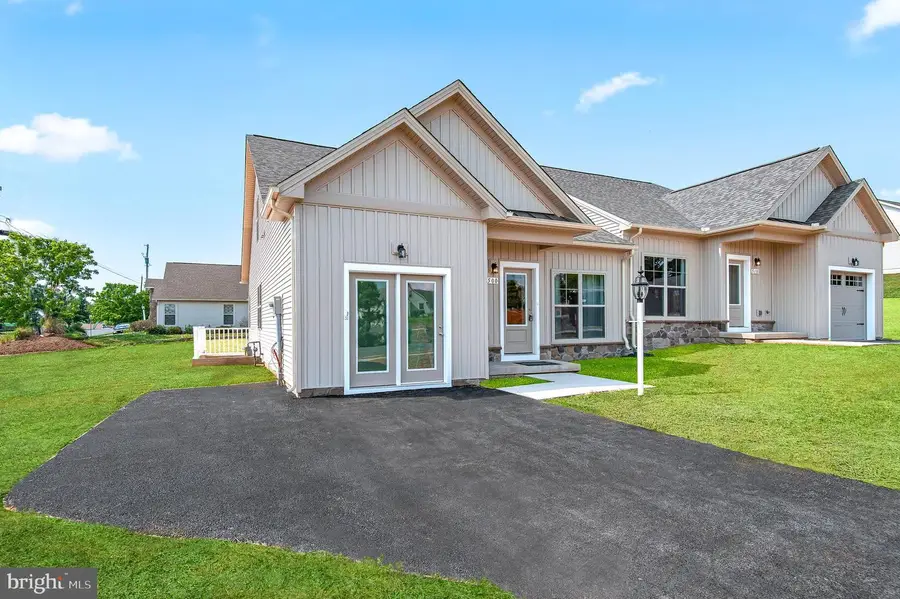 124 Heather Glen Dr, Red Lion, PA 17356 - #3