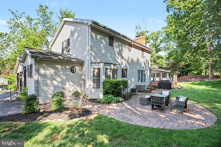 7 Pine Tree Dr, New Cumberland, PA 17070 - #3